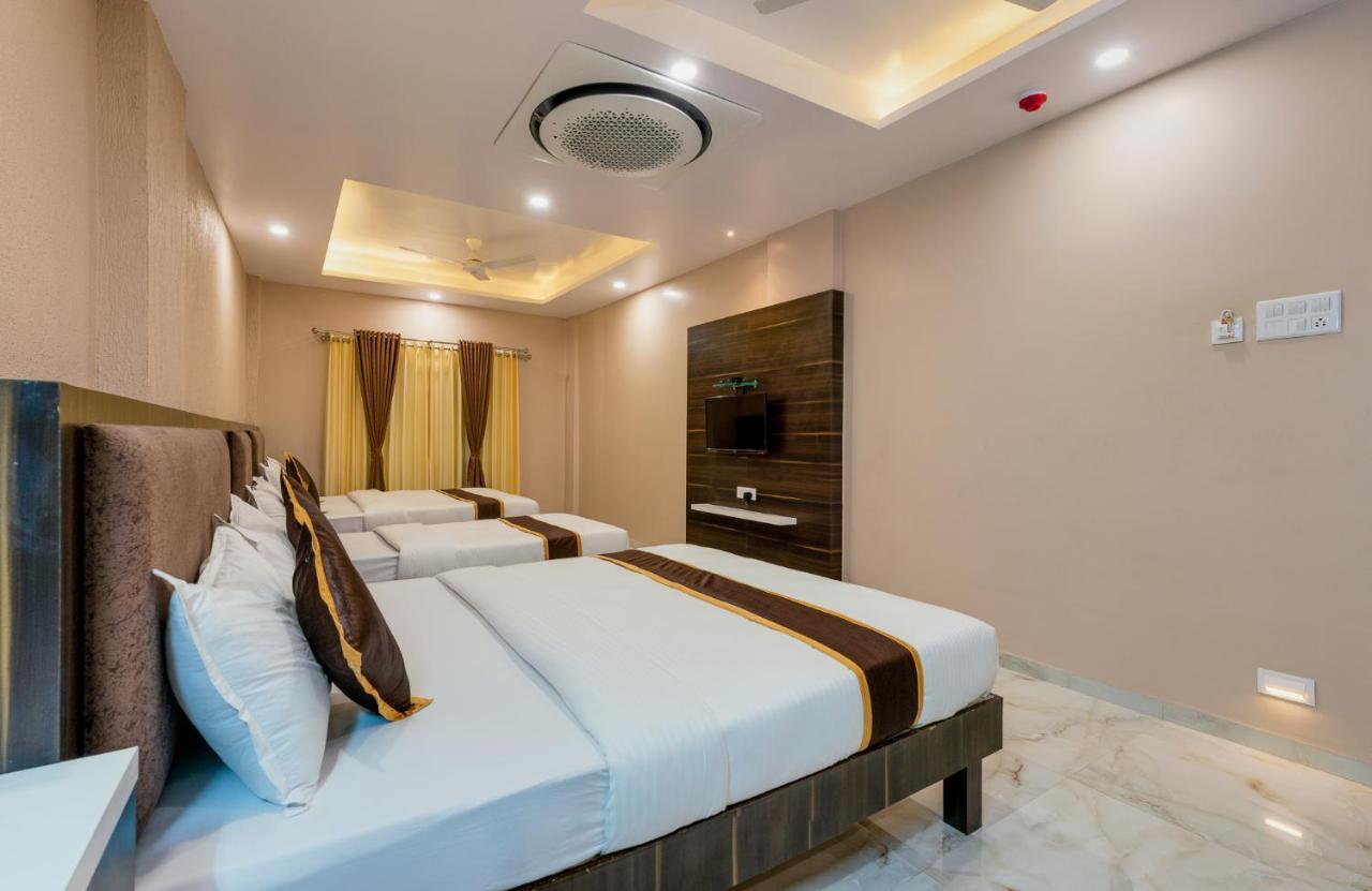 Hotel Aatithya Satkar Near Mahalaxmi Temple Kolhapur Dış mekan fotoğraf