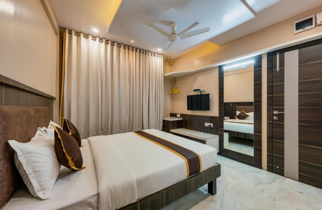 Hotel Aatithya Satkar Near Mahalaxmi Temple Kolhapur Dış mekan fotoğraf