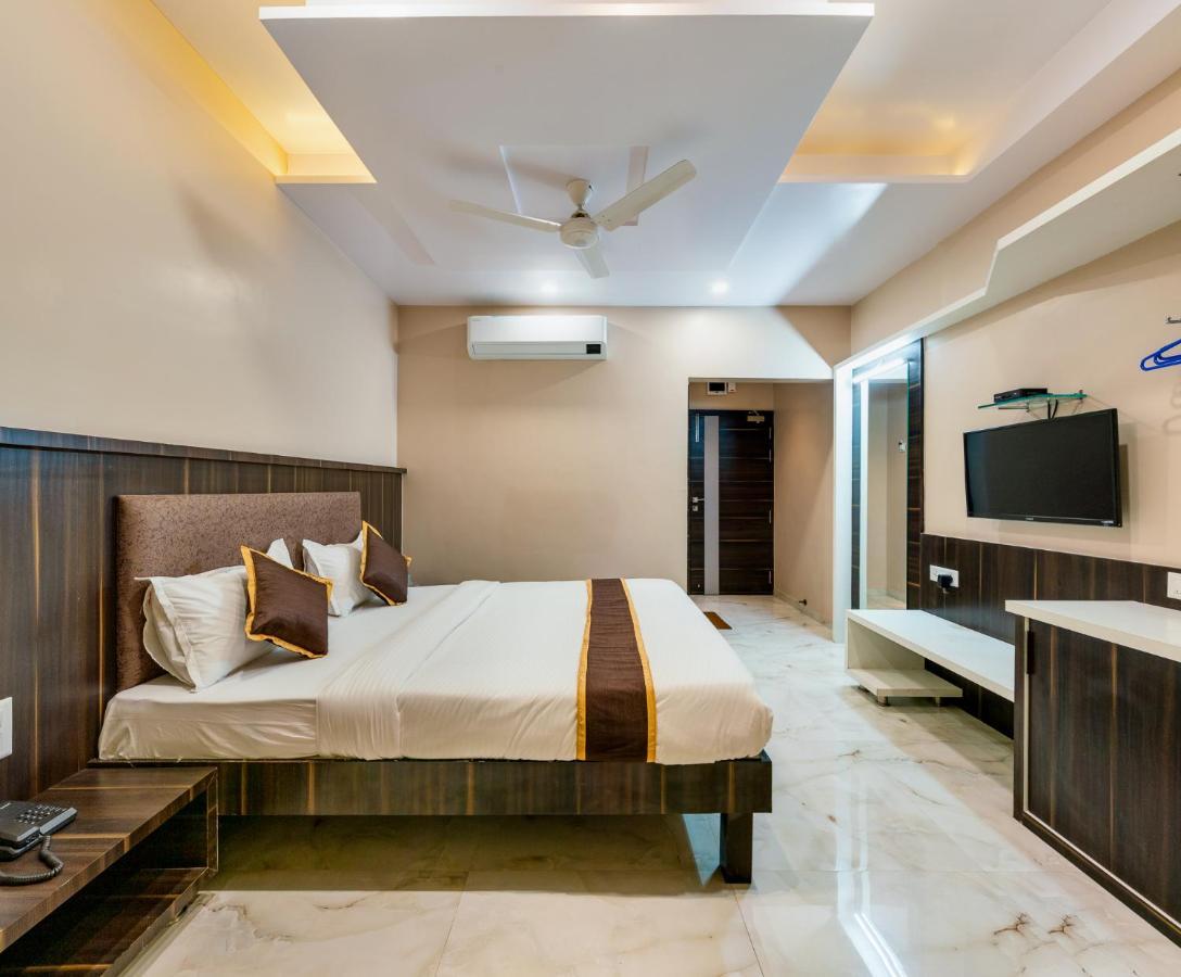 Hotel Aatithya Satkar Near Mahalaxmi Temple Kolhapur Dış mekan fotoğraf