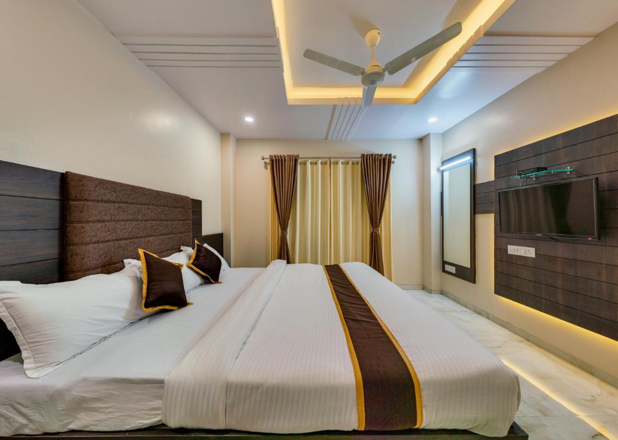 Hotel Aatithya Satkar Near Mahalaxmi Temple Kolhapur Dış mekan fotoğraf
