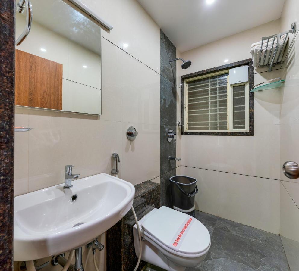 Hotel Aatithya Satkar Near Mahalaxmi Temple Kolhapur Dış mekan fotoğraf